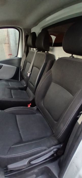 Vand scaun sofer si bancheta pasager cu 2 locuri Renault trafic 2019