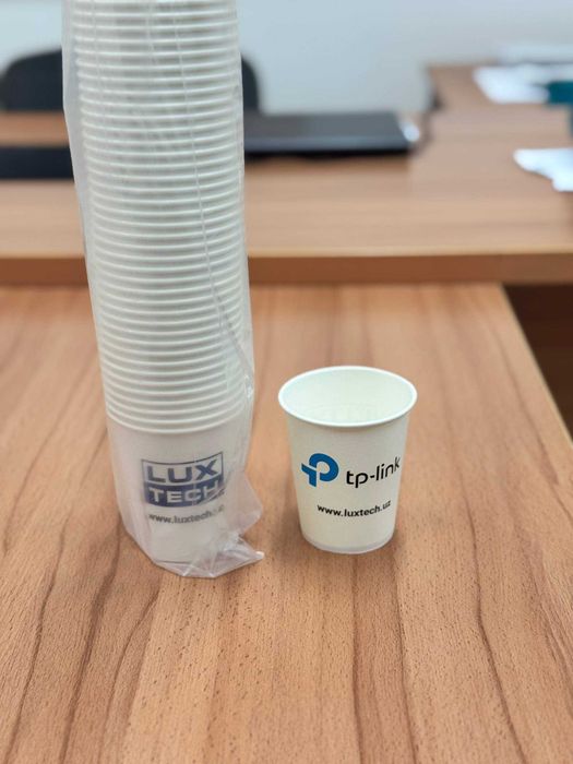 Стаканчики одноразовые брендированные "LuxTech" 225мл