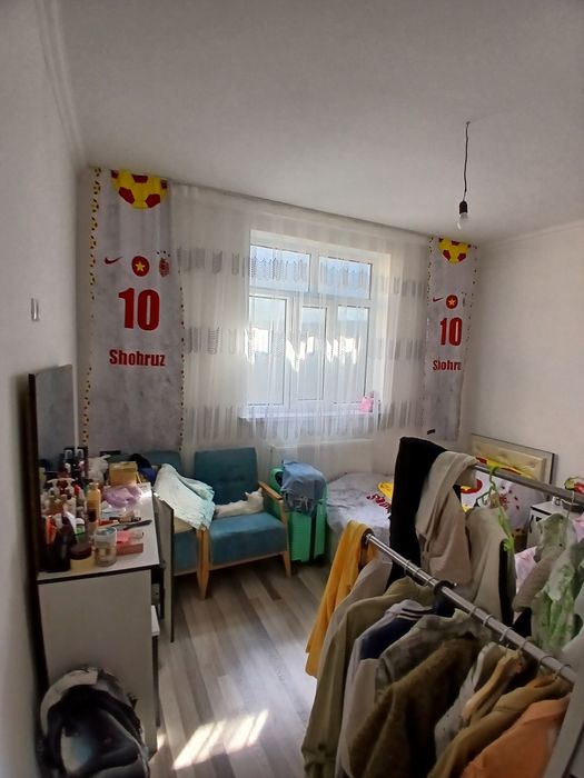 Дом 2 этажа 3 комнаты 80м2 раздельные въезда нет Асалобод-2