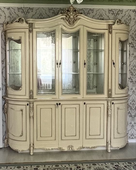 Гастиной Гарнитрур, электронный манеж продается!