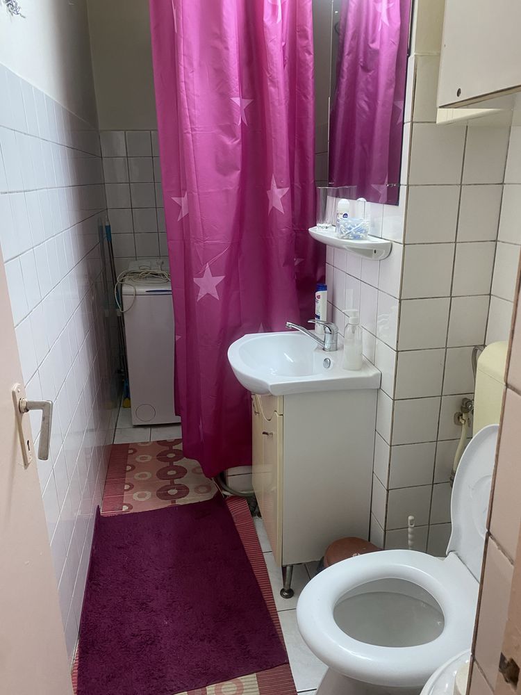 Vand garsoniera ( apartament 1camera) Cetate
