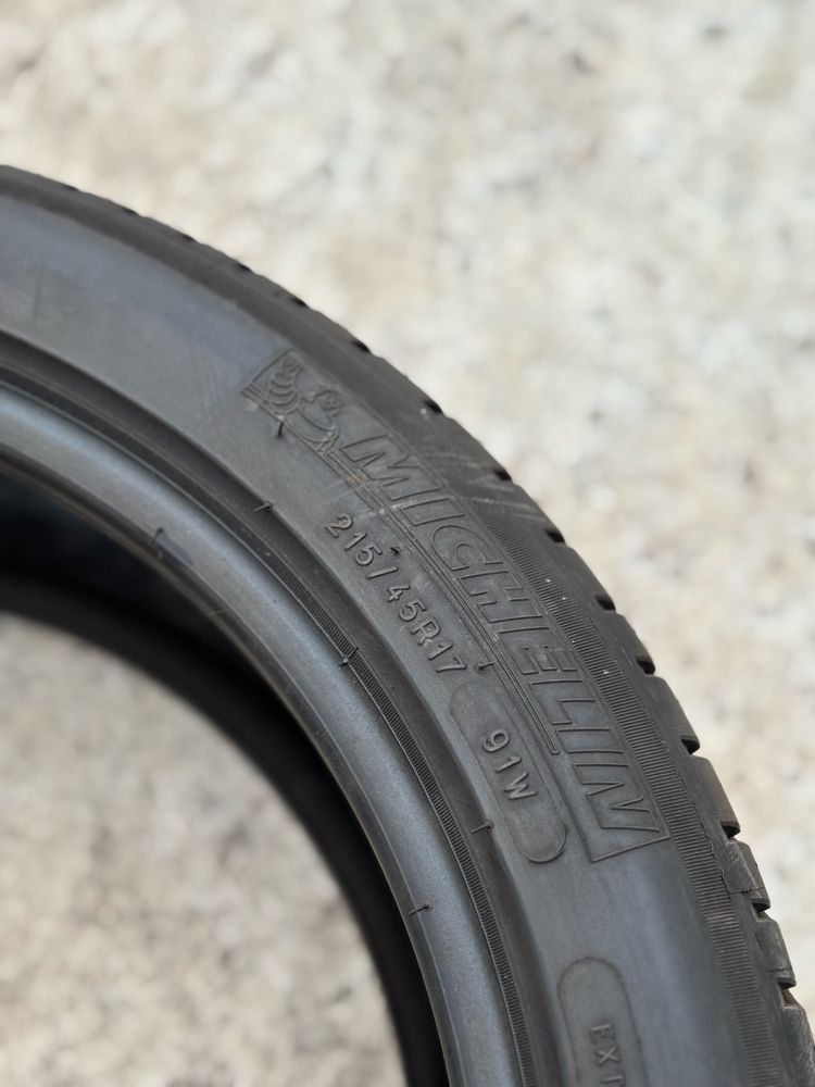 215/45/17 Michelin 2 бр