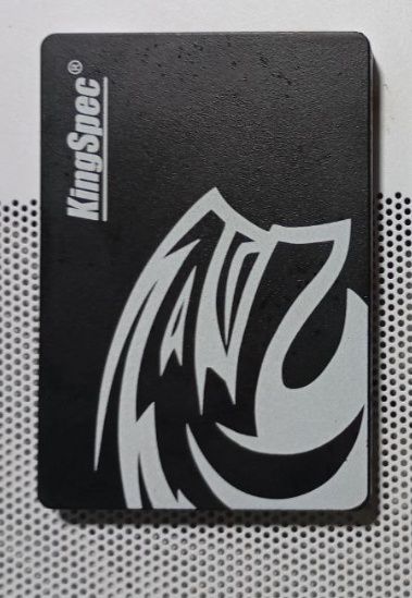 King spec 500 gb ssd сотилади.