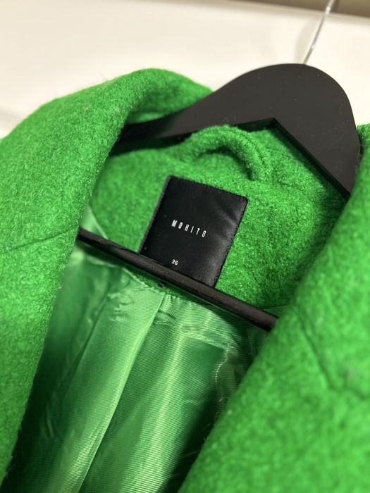 Palton De Lână CA NOU