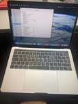 MacBook Pro 13-2019, i7, 72 цикъла батерия