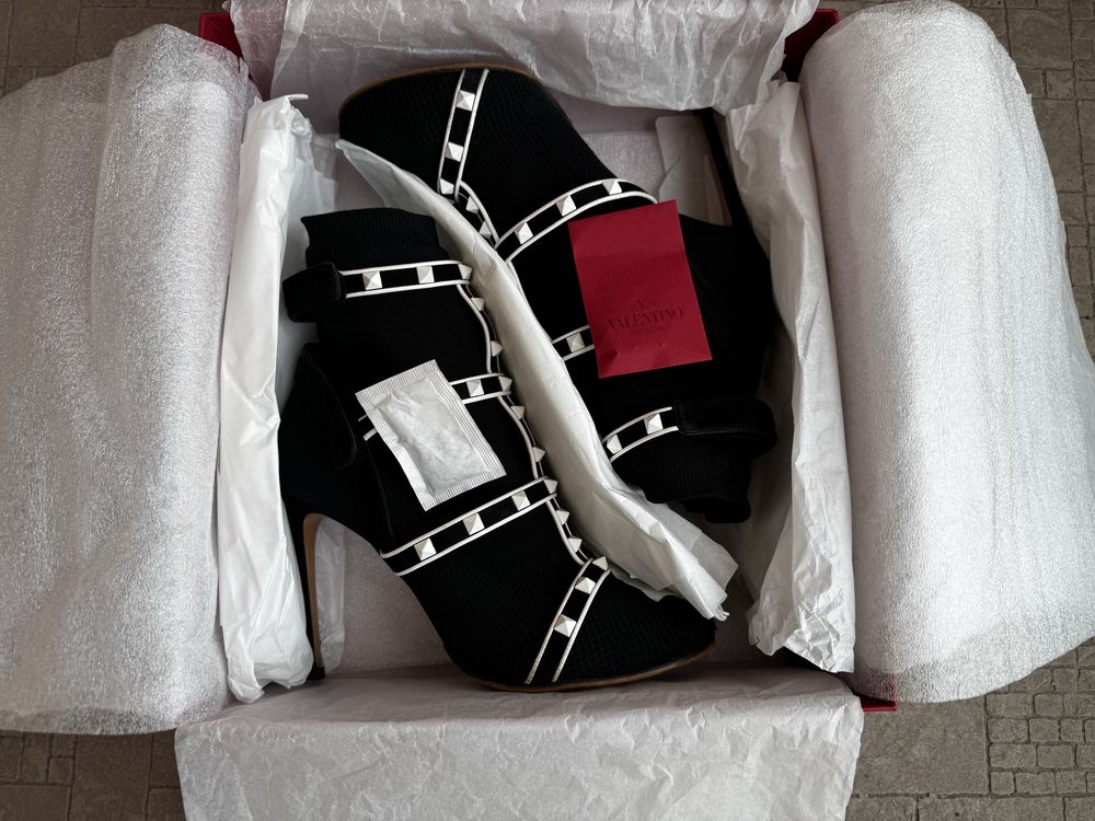 Valentino Garavani heels