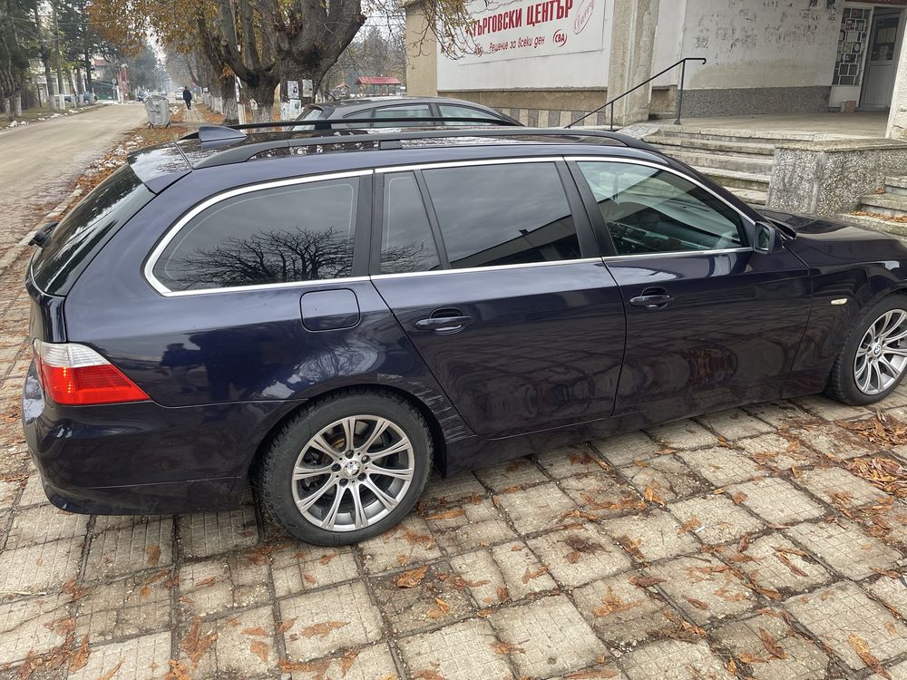 BMW e61 530D 2005г