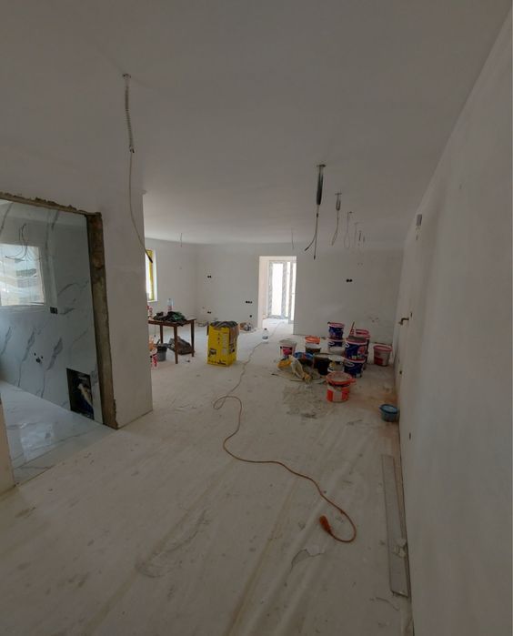 Firma de constructi executam servici dela A Z