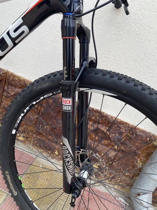 Vand bicicleta focus pe 29 in stare foarte buna