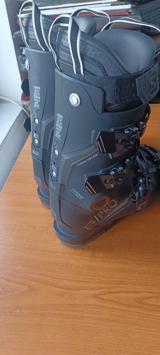 Продавам ски обувки Atomic номер 42 - 43