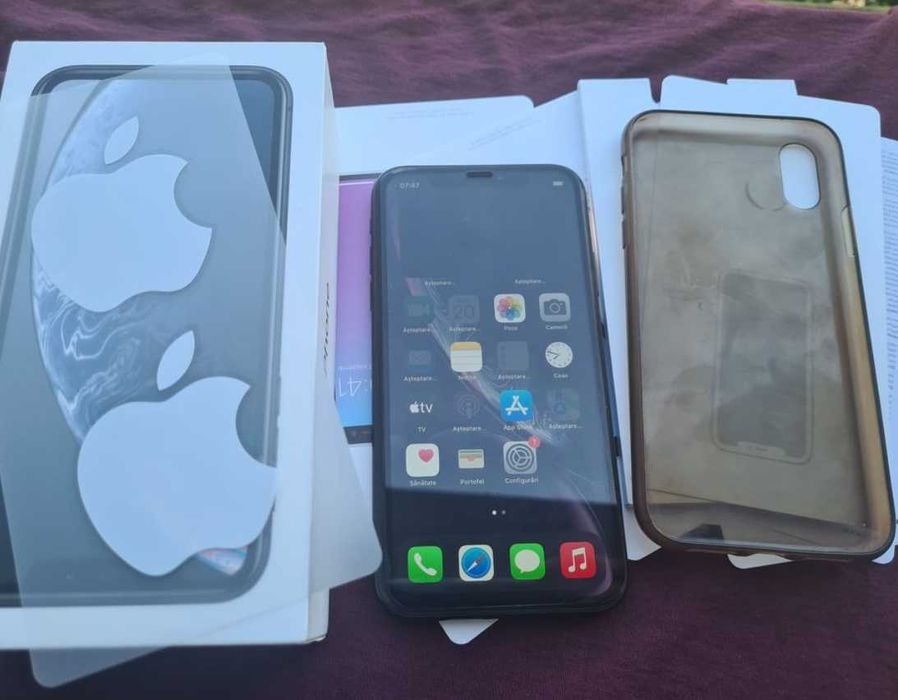 iPhone XR la cutie / IMPECABIL / Husa bonus / 950 lei