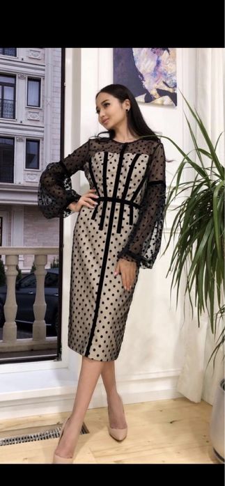 Шикарное платье в идеальном состоянии