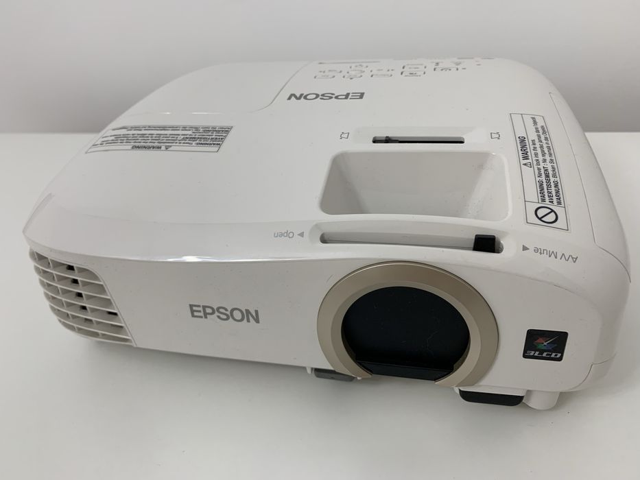 Проектор Epson TW-5300  (Full HD)