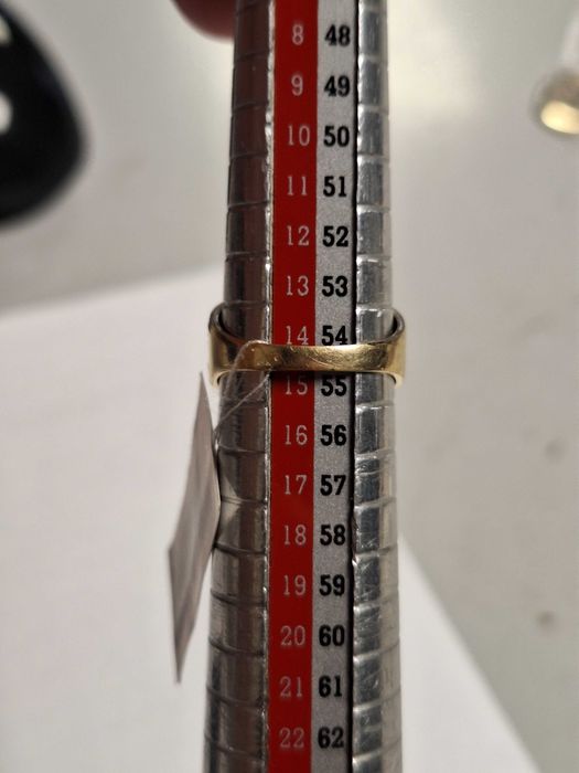 Дамски златен пръстен - 4,44 гр.