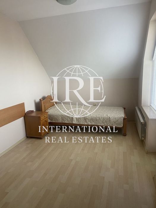 Продава се Четиристаен апартамент в Варна, Бриз - 194 кв.м за 2155 €/кв.м - Снимка #12