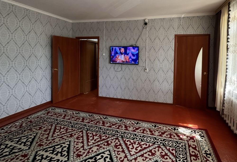 Продам ковер 2,5 те 4