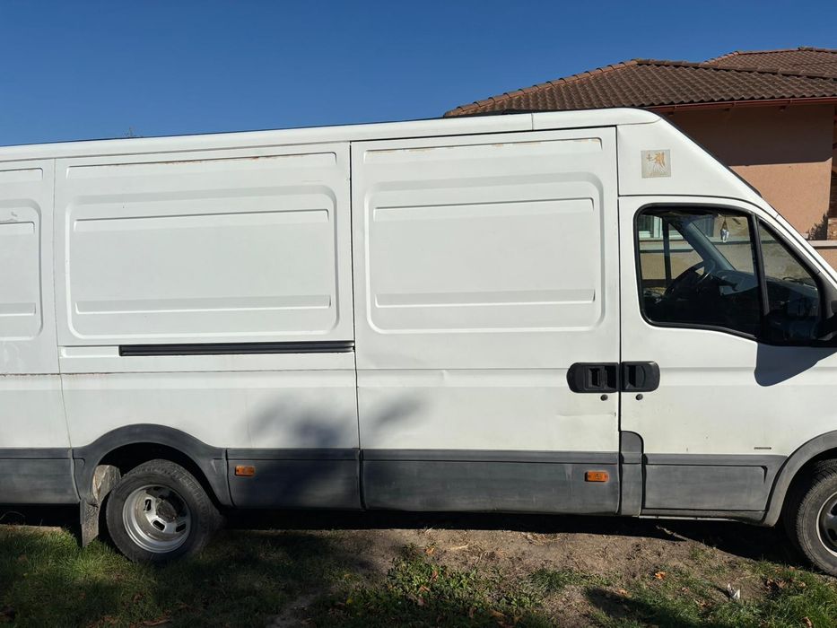Vând Iveco  Daily 3.0