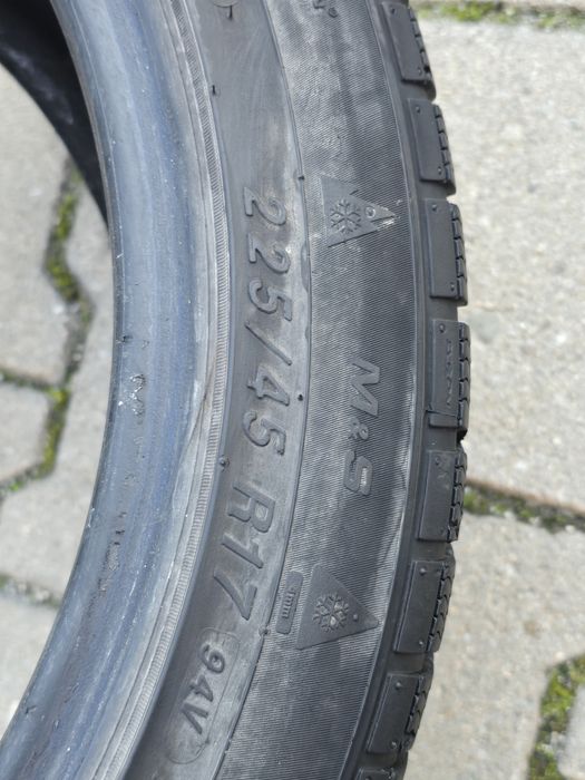 225 45 17 syron.   .