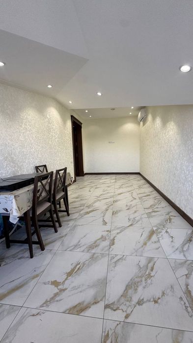 Шикарная 3 комнатная квартира Юнусабад 9 квартал Новостройка