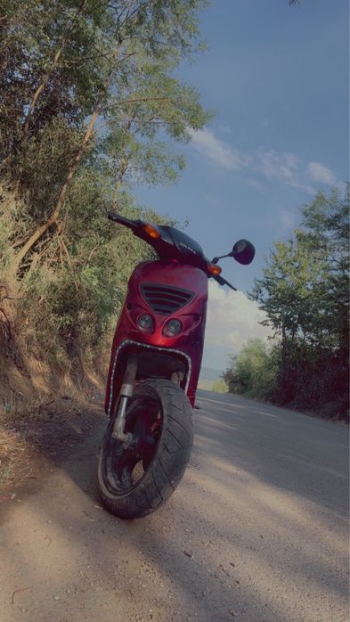 Vand scuter de49cc