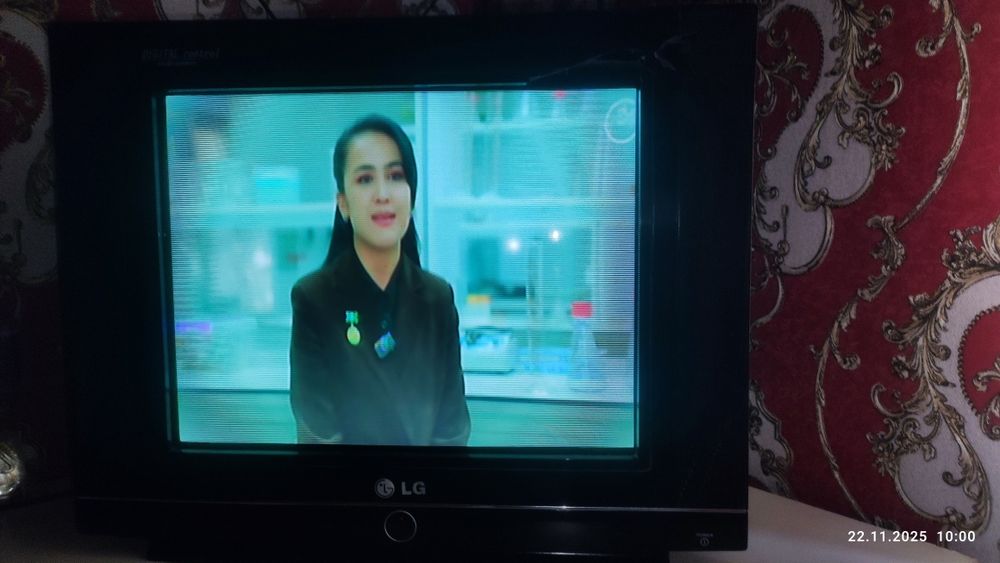 Телевизор марки LG