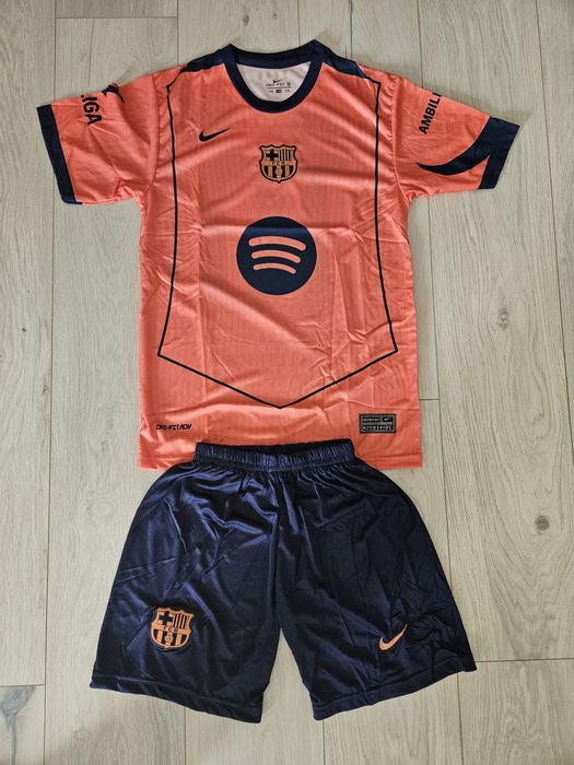 Echipament fotbal copii Barcelona Lamine Yamal