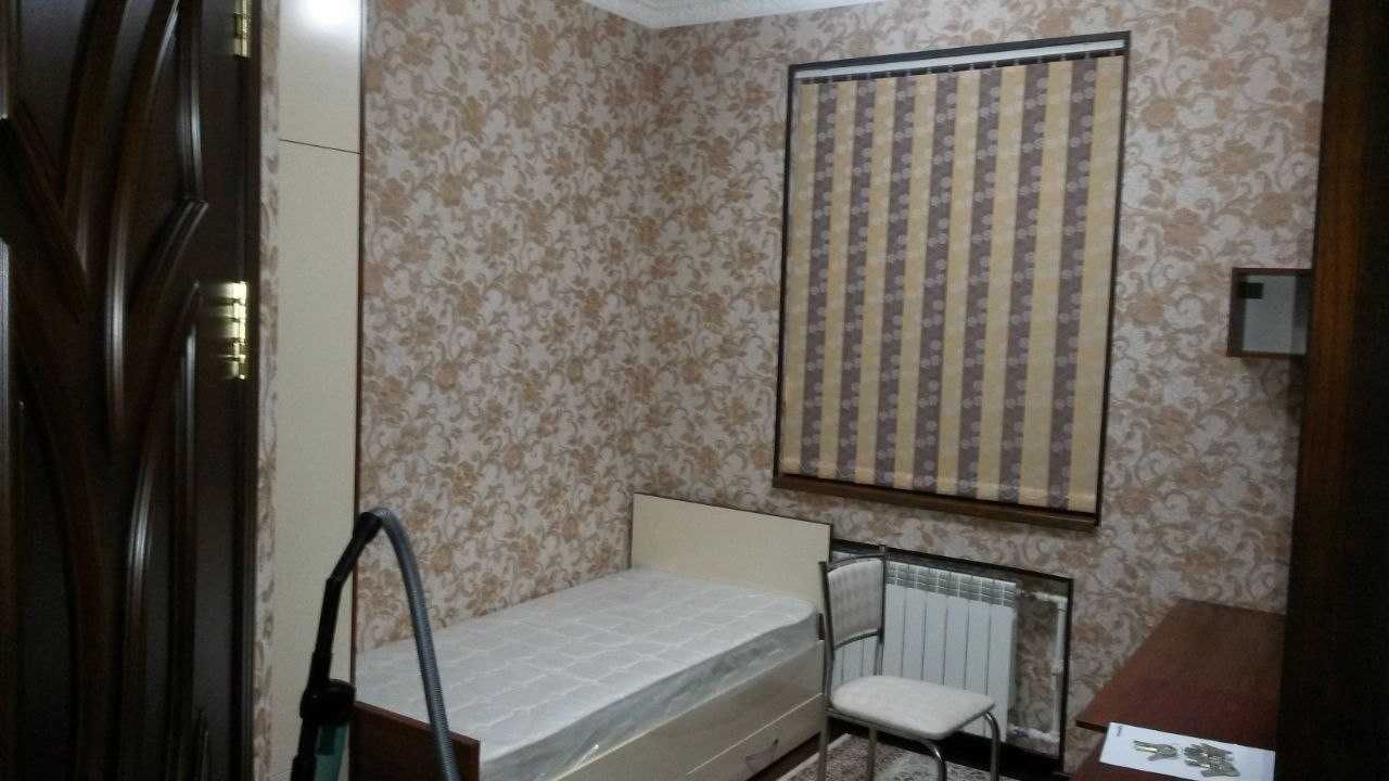 Срочно Продается 4-х ком квартира Юнусабад-17 ЖК Бахт Касри