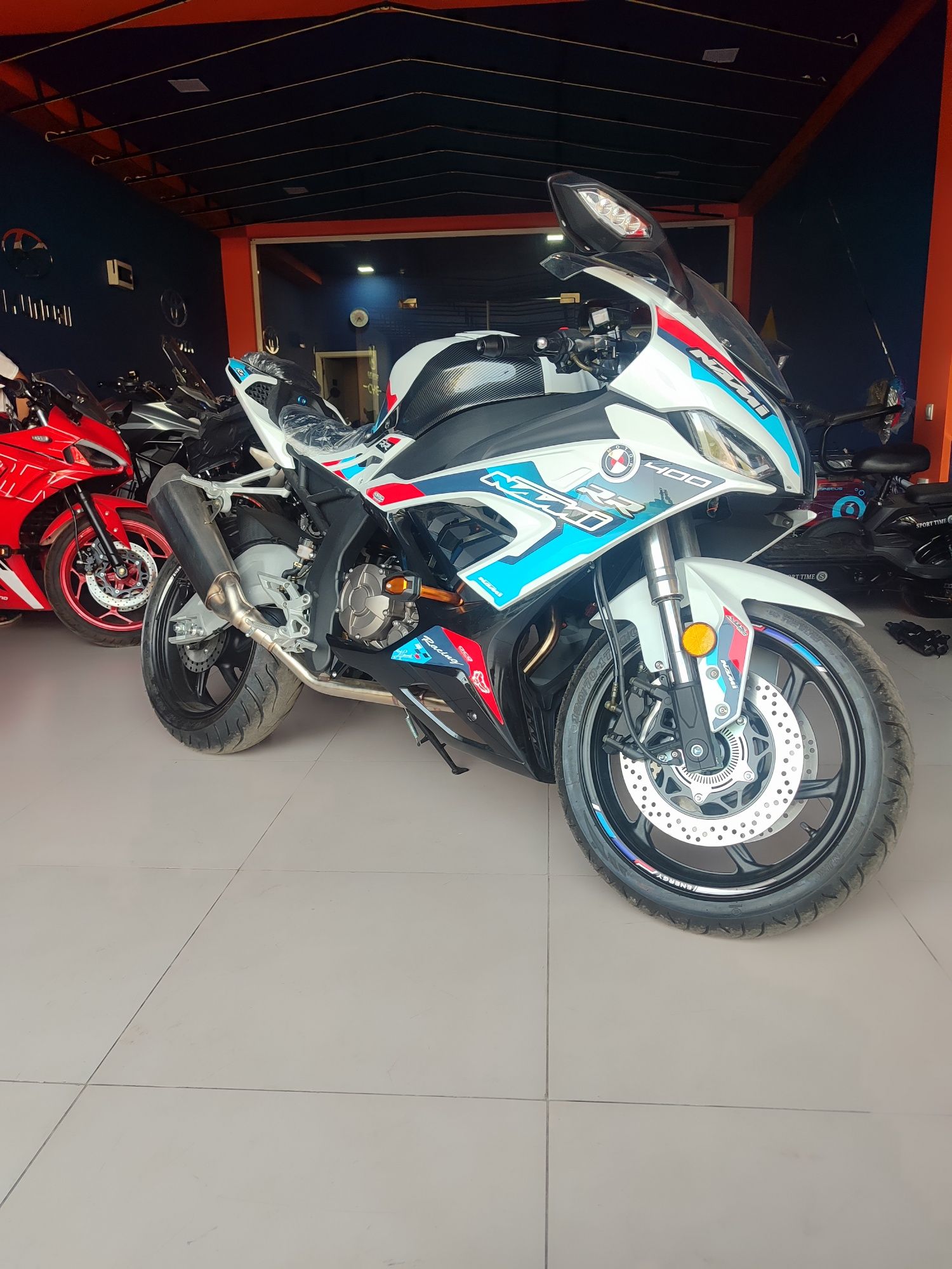 BMW Sport 400cc Injector