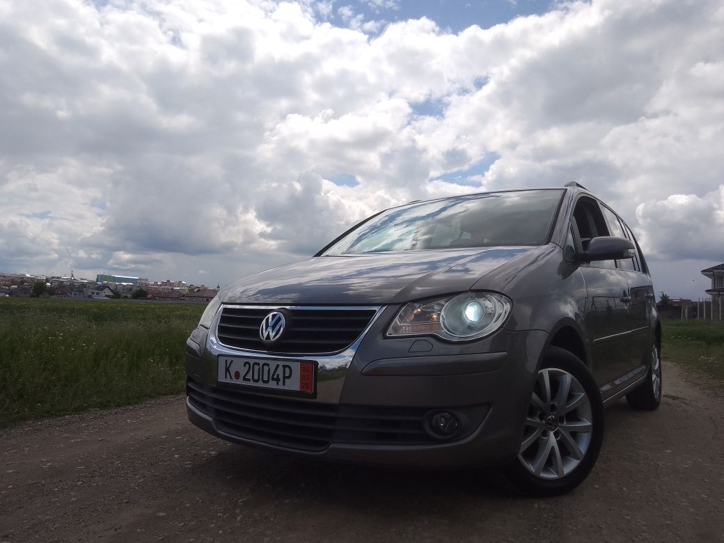 WV*TOURAN/14*Benzină/AN*2008/Model/UNITED*Impecabil!