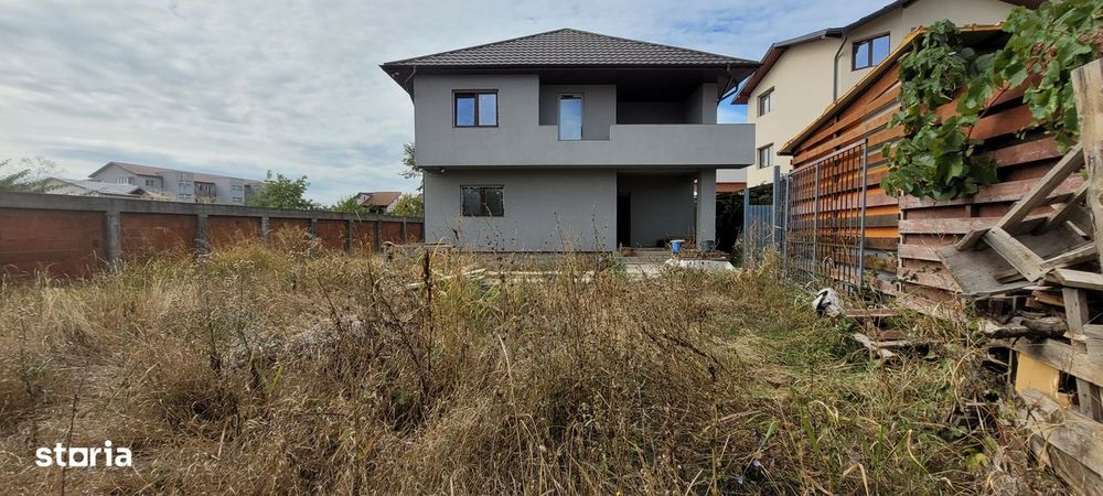 Vila 5 camere Libertatii,  la gri, 167 totali, 546 teren 3 bai, beci