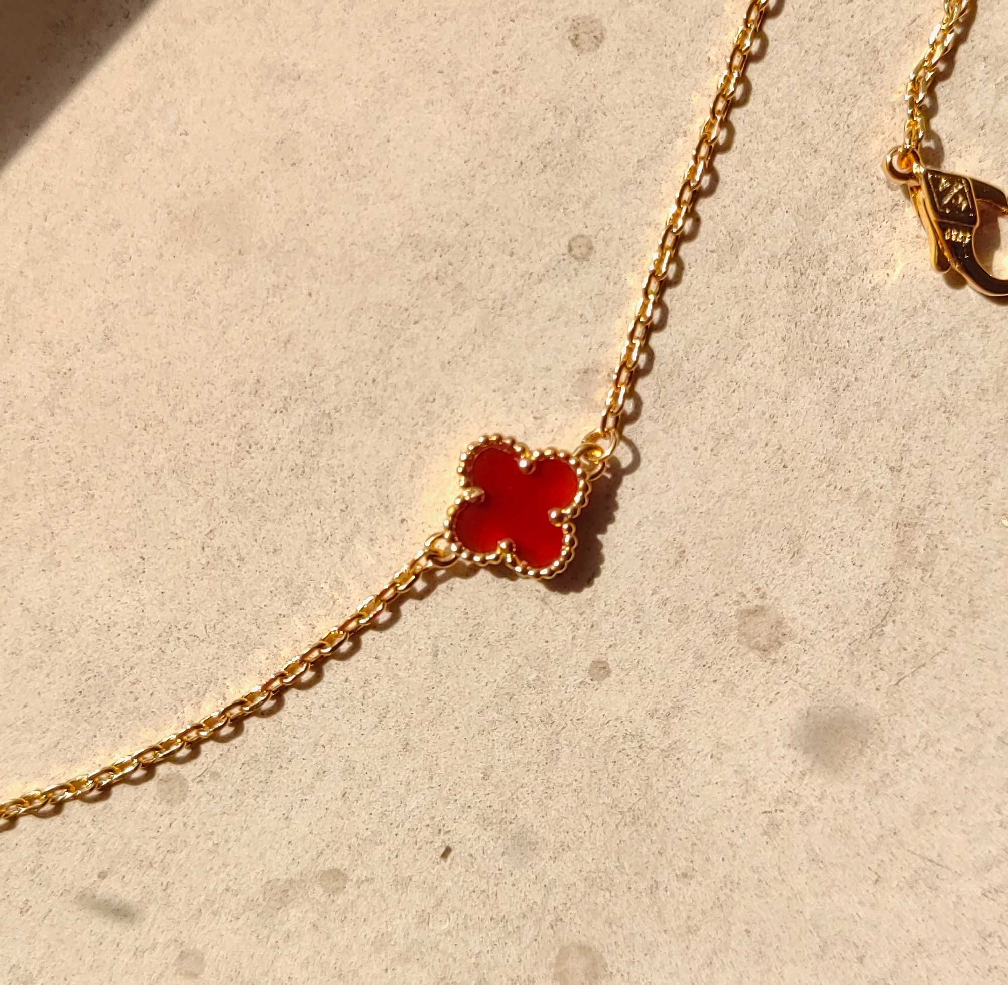 Van Cleef & Arpels VCA Sweet Alhambra bracelet гривна с малка детелина