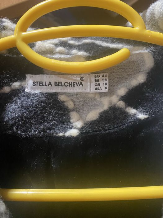 Носено няколко пъти.Без забележки.