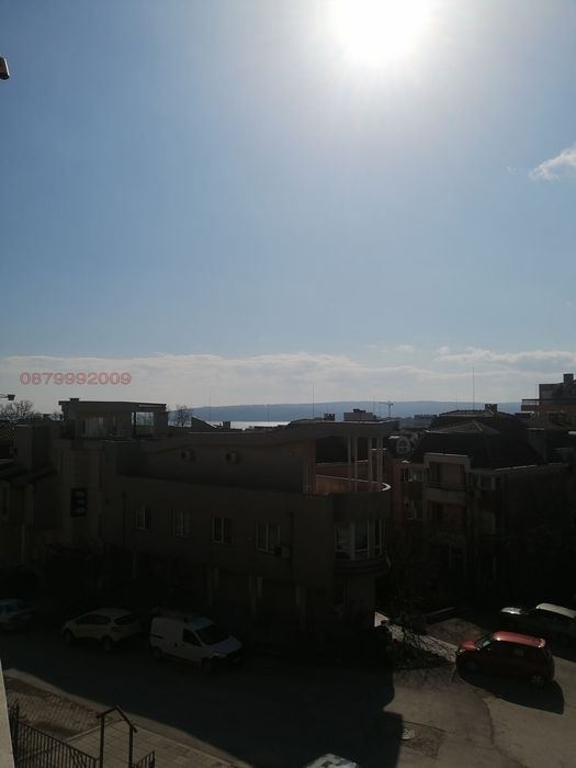 Дава се под наем Тристаен апартамент в Варна, Бриз - 93 кв.м за 500 € - Снимка #8