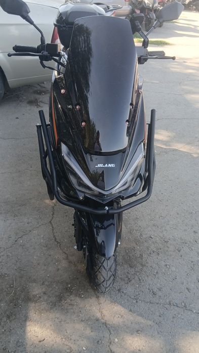 Продам скутер MAXI(JILANG)