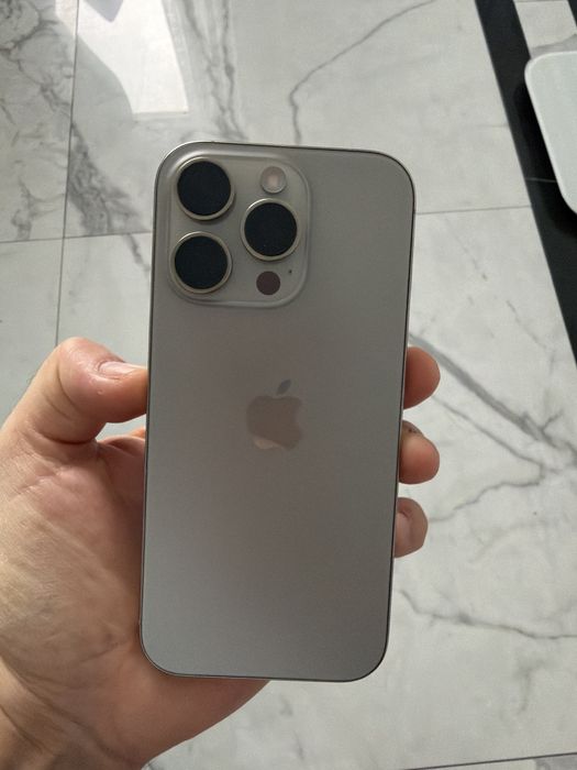 Iphone 16 pro с гарантией