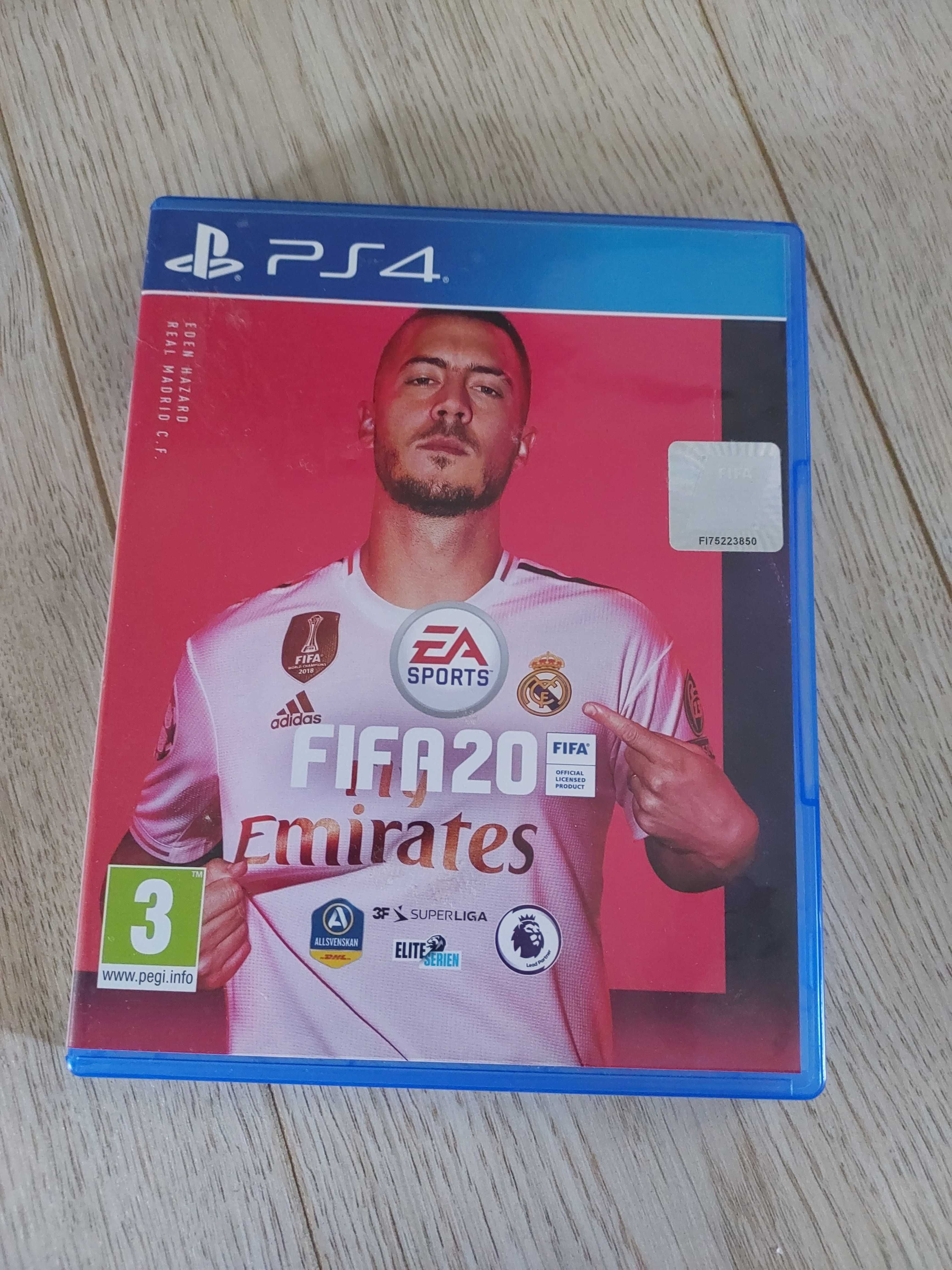 Vând FIFA 20 pentru PS4