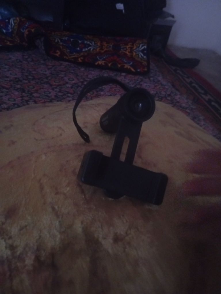 Telefon kamerasi uchun teleskop
