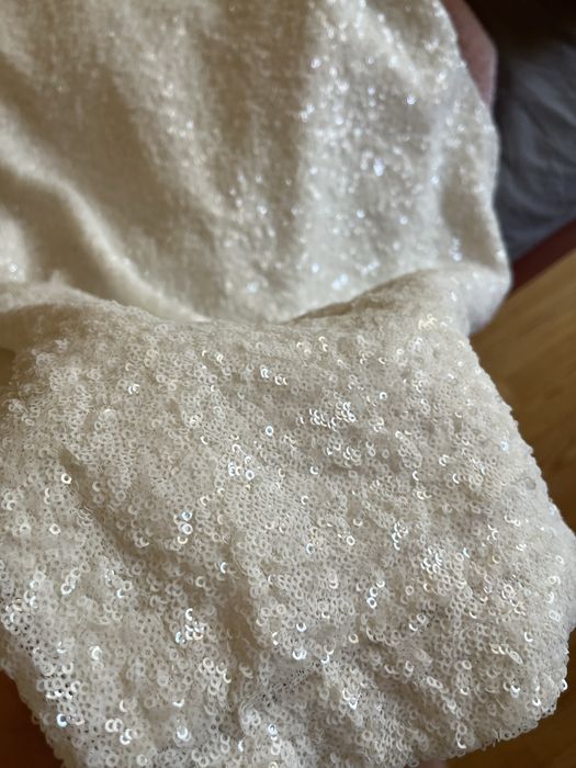 Rochie alba cu paiete