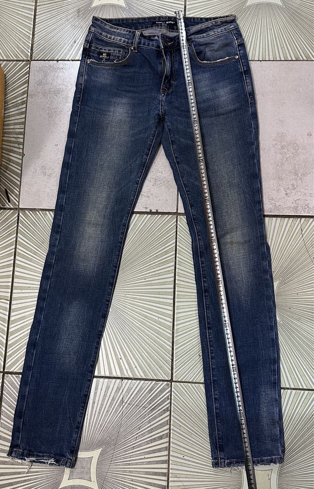 Мужские джинсы w30 L36