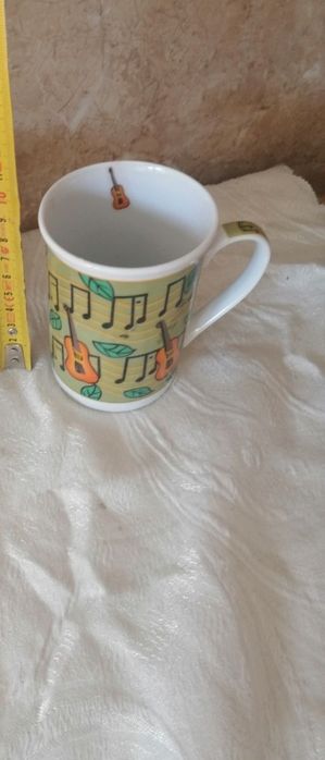 Нови порцеланови чаши за кафе, чай и сок - Принцеси, кока кола