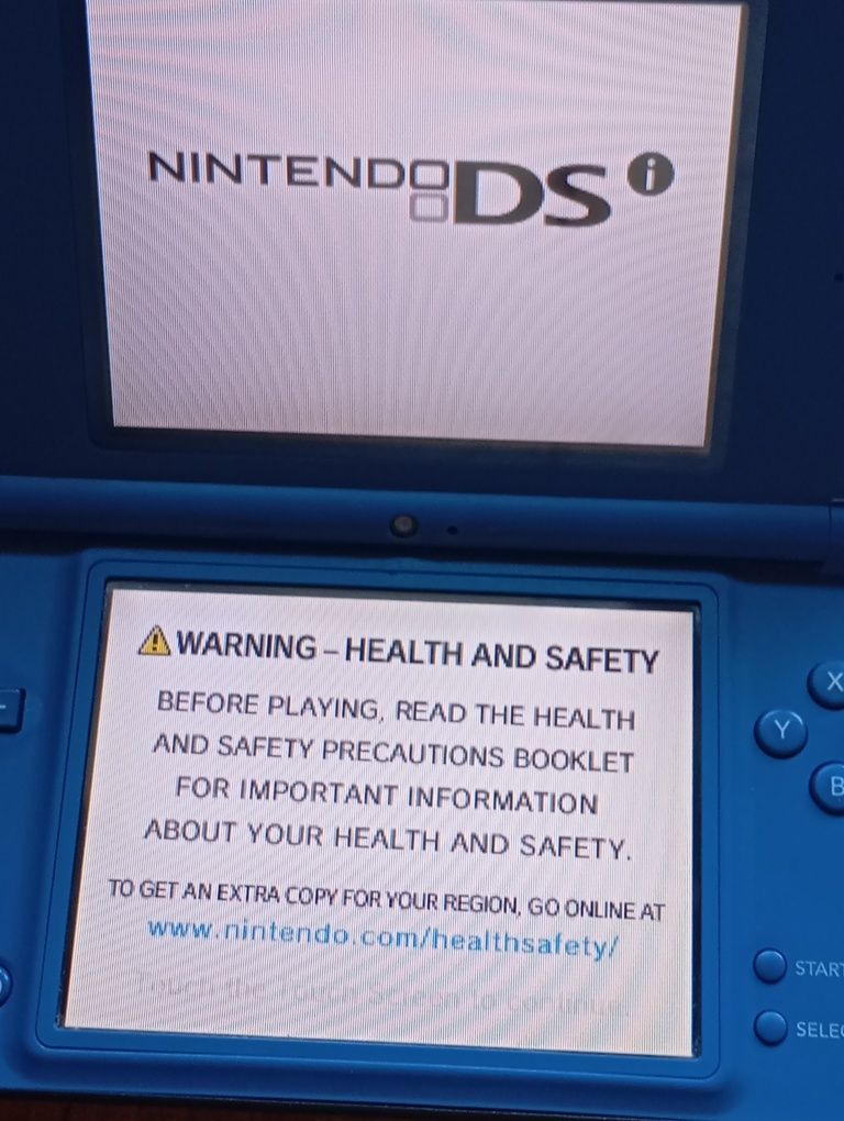 Nintendo ds-xl конзола