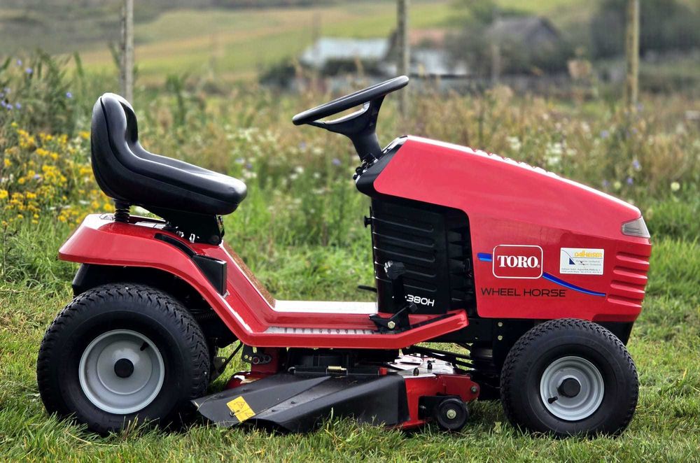 Tractoras iarba gazon profesional Toro Briggs and Stratton 16 cp USA!