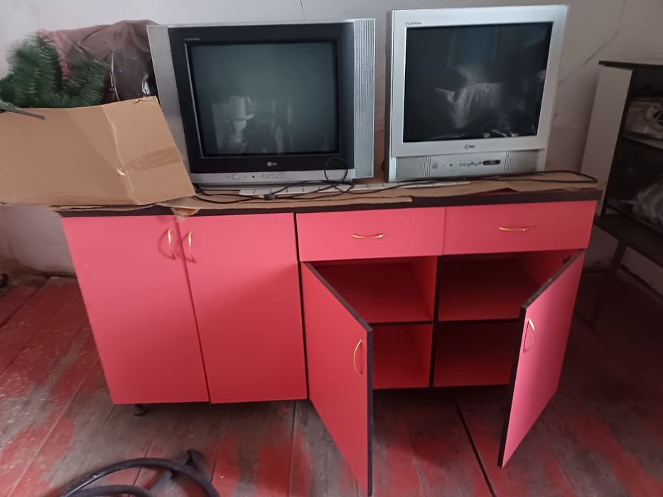 Продам два телевизор в рабочем состояние