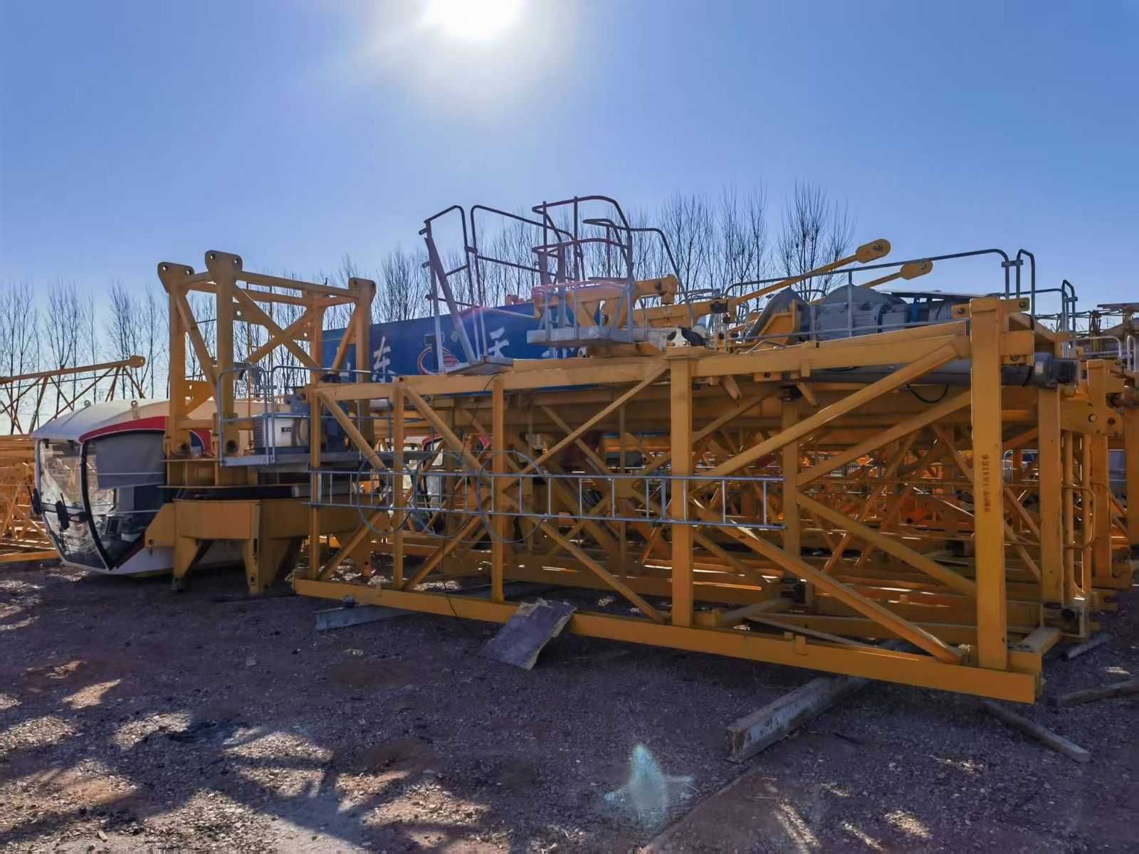 Башенный кран 12 тонн XCMG