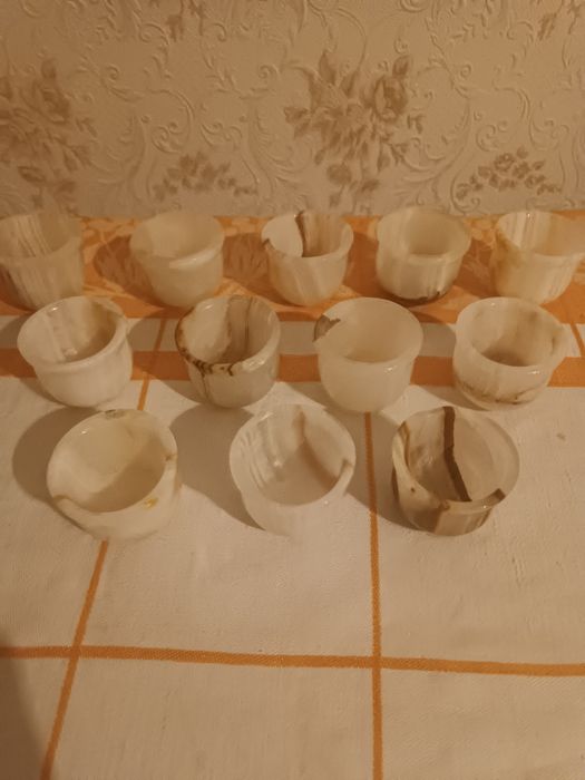 Продам рюмки из оникса