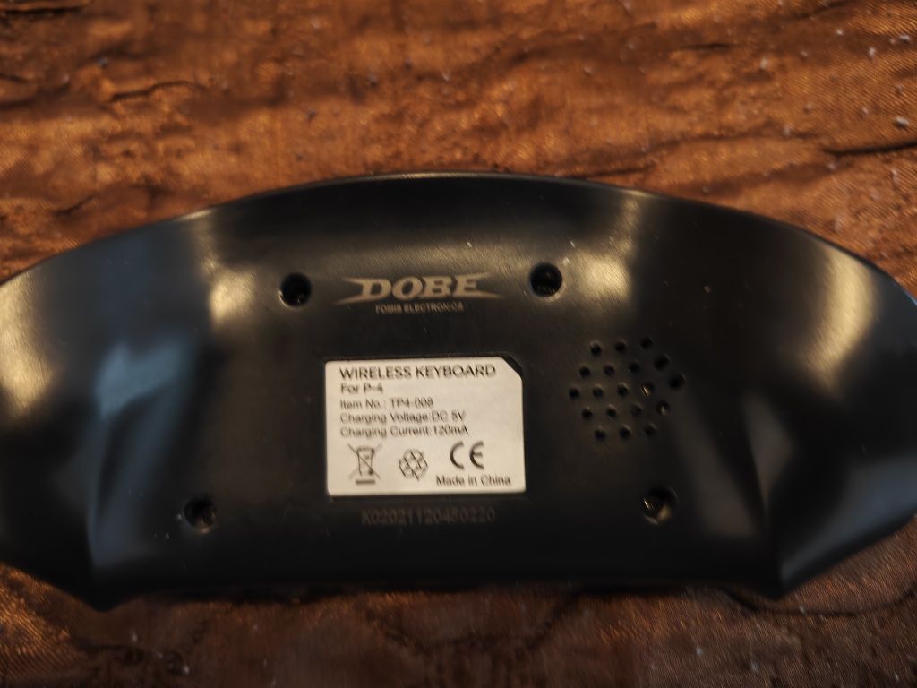 Продавам Playstation 4 Контролер