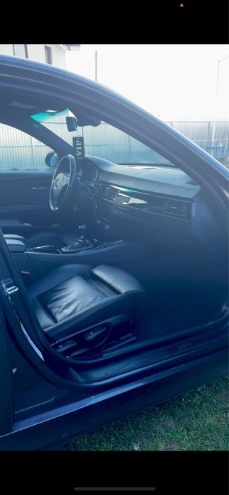 Vand BMW seria 3 E90 3.0D M57
