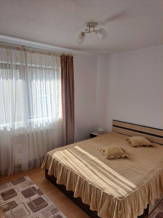 Inchiriez apartament 2 camere zona Turnisor