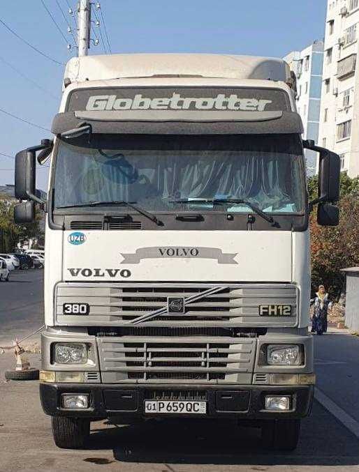 продается  VOLVO (2000 года)FH 380  EURO 3  комплект с прицепом
