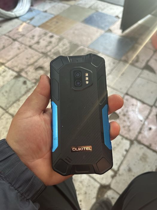Dukitel экран сынган